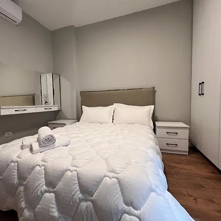 Lovely Apartment Durres