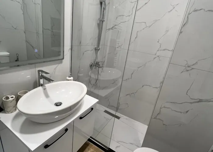 公寓 Lovely Durrës